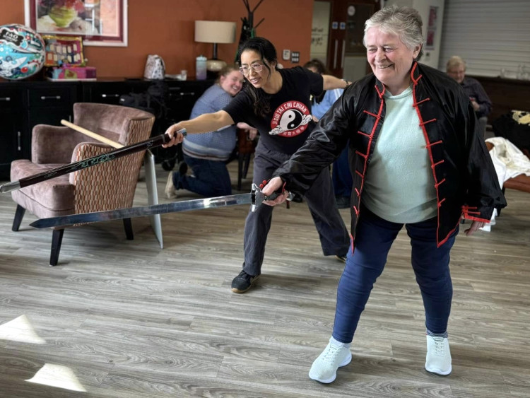 Maria Yuen of Ji Siu Tai Chi Chuan leads the Wu Style Tai Chi Chuan classes (Image via: Belong)