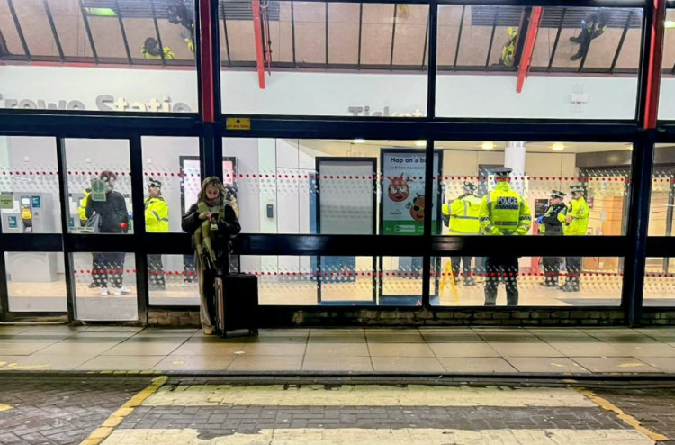 On Thursday 8 January, Cheshire Police arrested a 21-year-old man for possession of a knife and Class B drugs at Crewe Railway Station (Photo: Nub News).