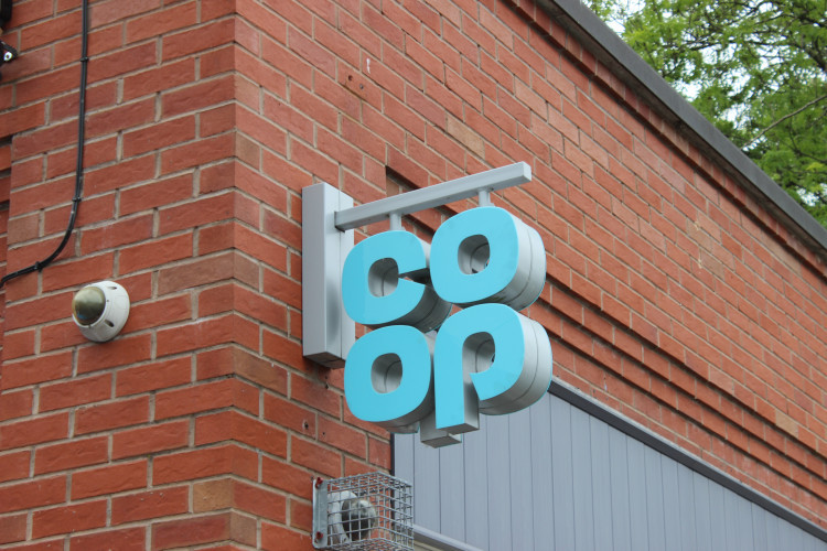 Staffordshire Police appeal for witnesses after the ATM from the Co-op in Kidsgrove was stolen. (Photo: Nub News)