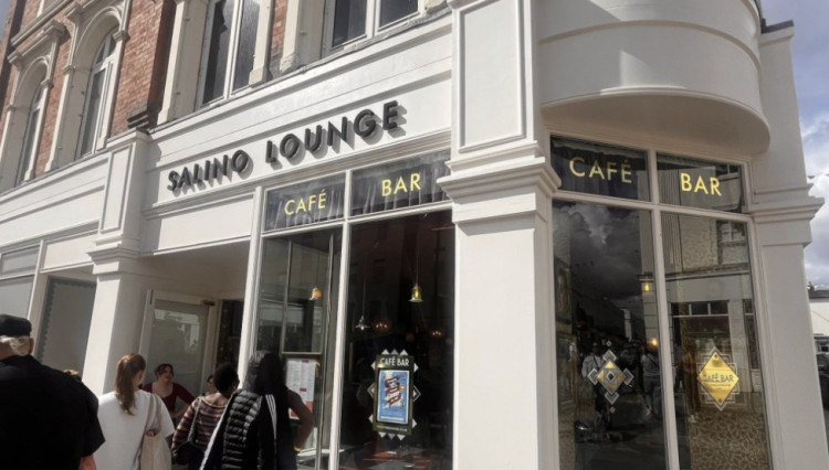 Salino Lounge in Leamington raised £238.38 in December 2025 for Helping Hands Community Project (image via Nub News) 