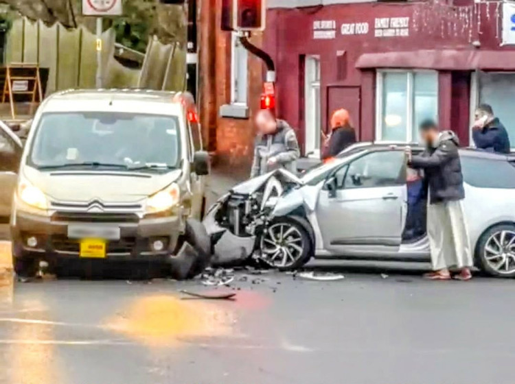 On Thursday 15 January, Cheshire Police were alerted to a crash at Wistaston Road/Edleston Road junction (Photo: Sadir Hakim).