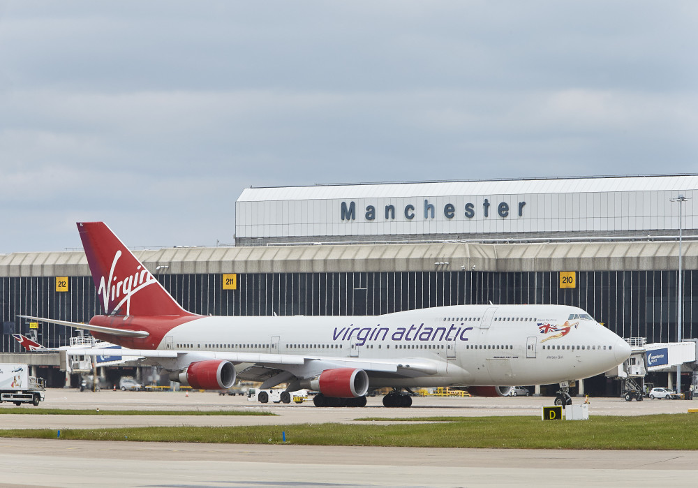 The 130 bus will once again connect Macclesfield and Manchester Airport (Credit: Manchester Airport)