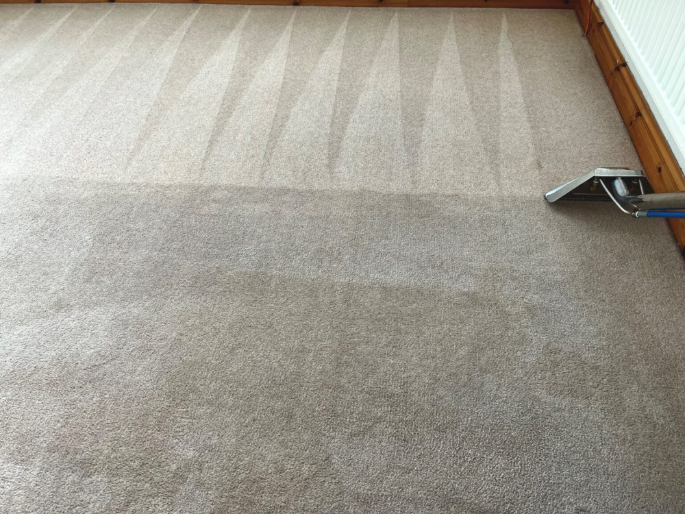 Grab a bargain clean this week with Sleek Easy