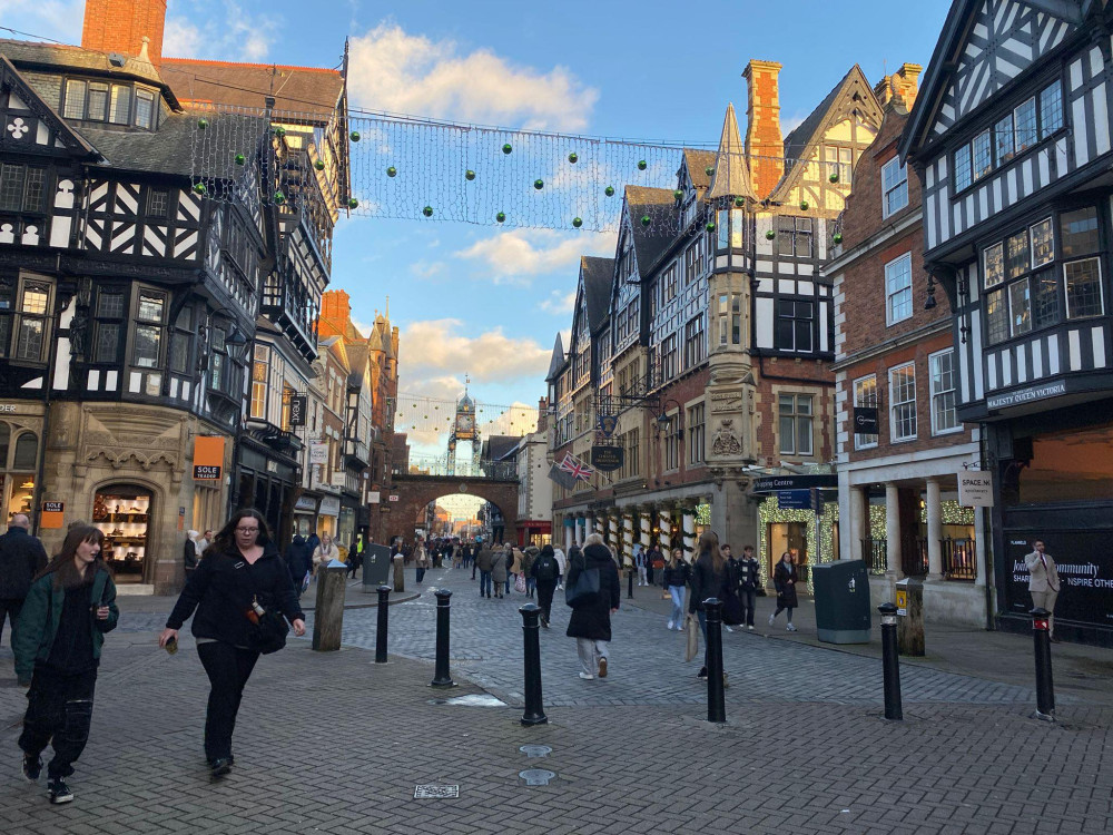 Chester is one of the happiest and healthiest places to retire in England (Nub News)