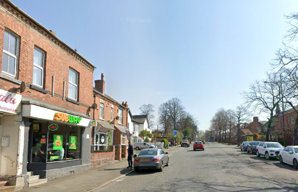 Police are appealing for witnesses following the assault and robbery of a 15-year-old boy in Lache (Image via: Google)