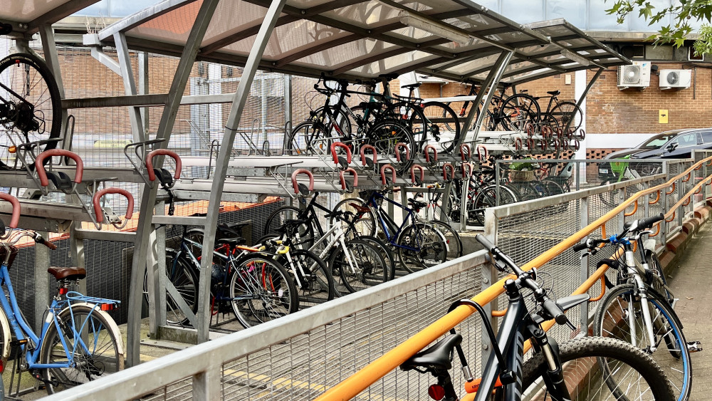 Reported bicycle thefts at Richmond stations have fallen sharply, but no arrests have been made for station bike theft since 2023 (credit: Nub News).