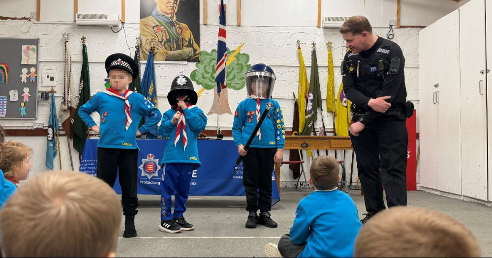Youngsters at Thors Oak. 