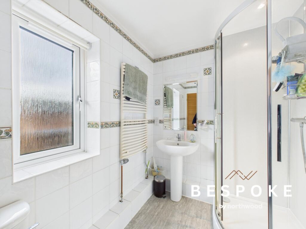 En suite (Credit: Bespoke by Northwood)