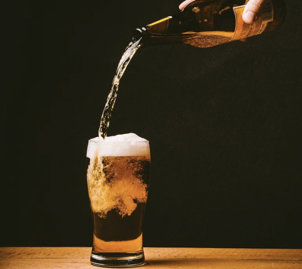 The Lord Leycester Beer Festival returns this February (image rawpixel.com)