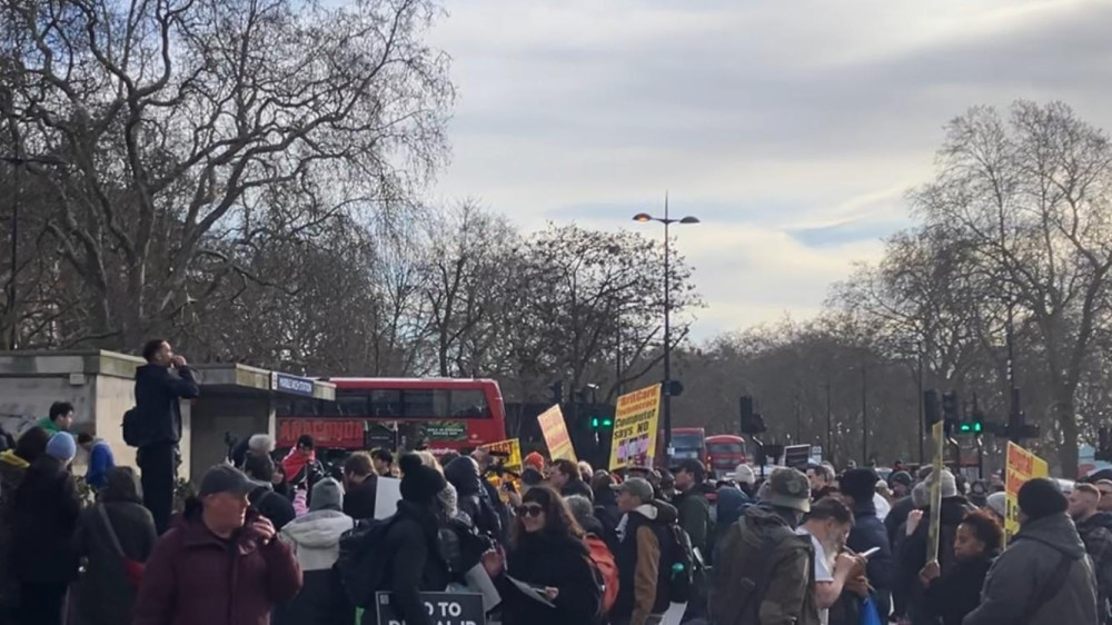 Protesters gather at Marble Arch to march through Oxford Street opposing government digital ID proposals (credit: Dan Dury).