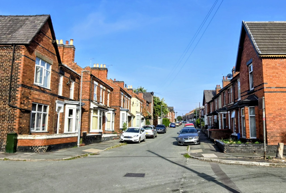 On the evening of Thursday 29 January, officers were alerted to a serious incident on Samuel Street (Photo: Nub News).