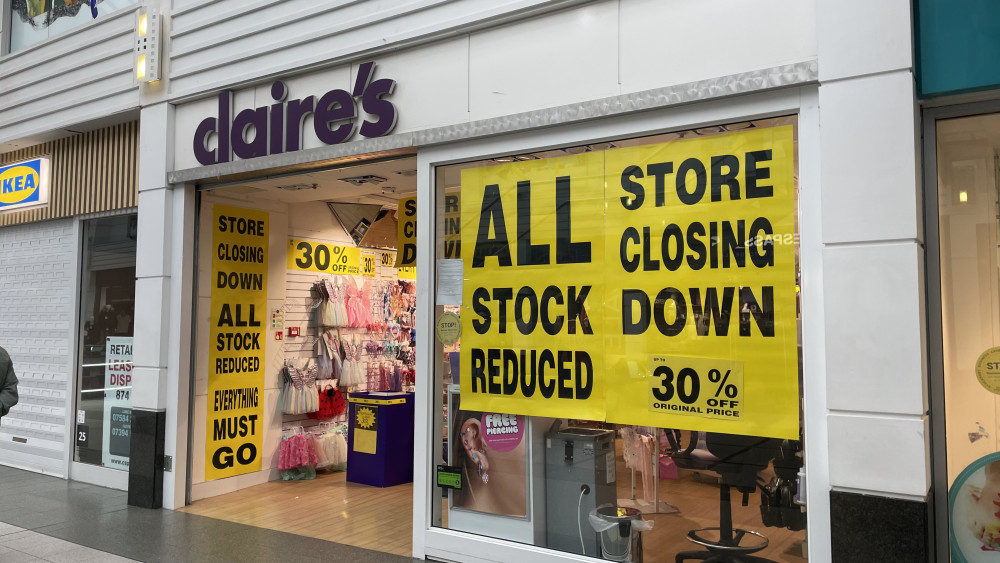 Claire's Accessories in Stockport's Merseyway Shopping Centre is hosting a closing down sale (Image - Nub News)