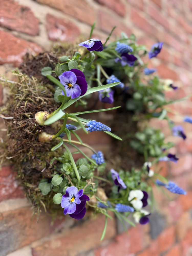 Living Spring Wreath Workshop