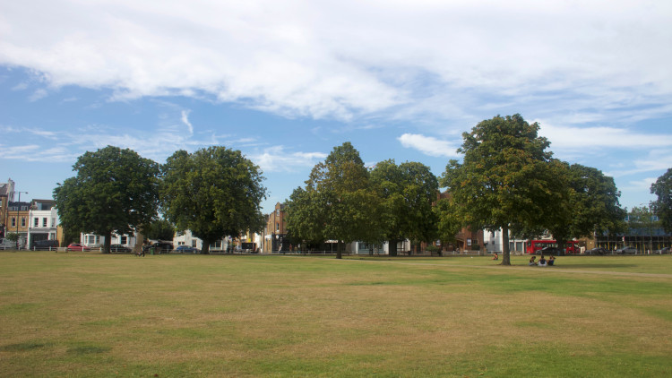 Public Spaces Protection Orders cover parks and open spaces across Richmond borough, setting rules on activities such as dog control, barbecues, drinking alcohol and other anti-social behaviour (credit: Nub News).