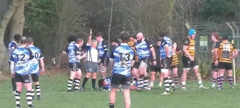 Tani Loka scores Thurrock's first try