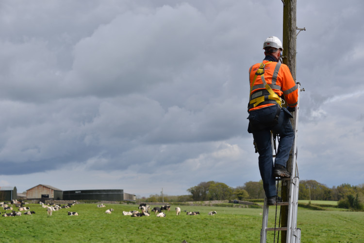 Openreach is building a full fibre network in Glastonbury, offering gigabit speeds to most properties. (Supplied image) 
