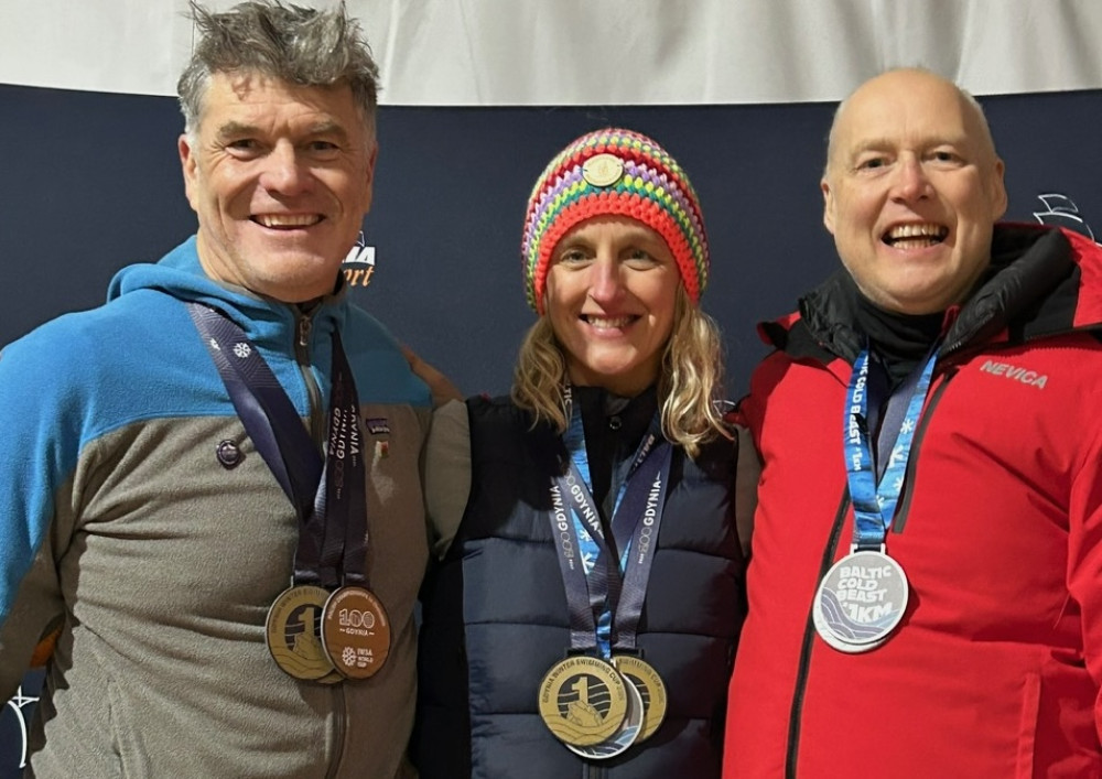 Roy McWhirter, Karen Mee and Neil Curtis - Day 1 medals
