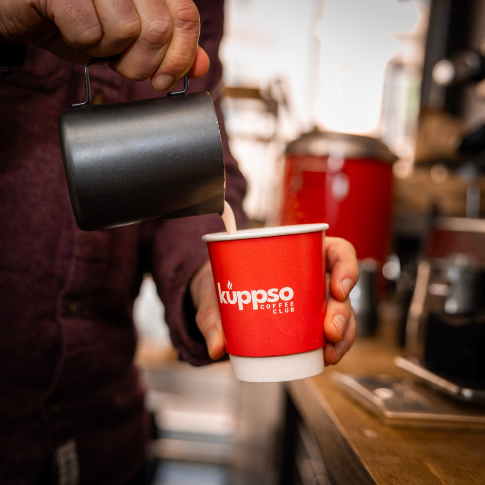 Rob Oakley and Alex Baker expand Kuppso Coffee Club app to boost independent cafes (image supplied)