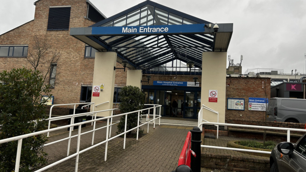 More than 300 cancer patients at Kingston and Richmond Trust faced treatment delays, figures show (credit: Nub News).