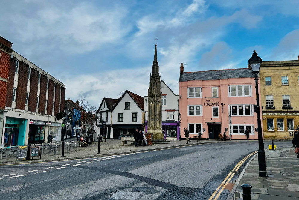 Glastonbury's Neighbourhood Plan is submitted to Somerset Council for assessment. 