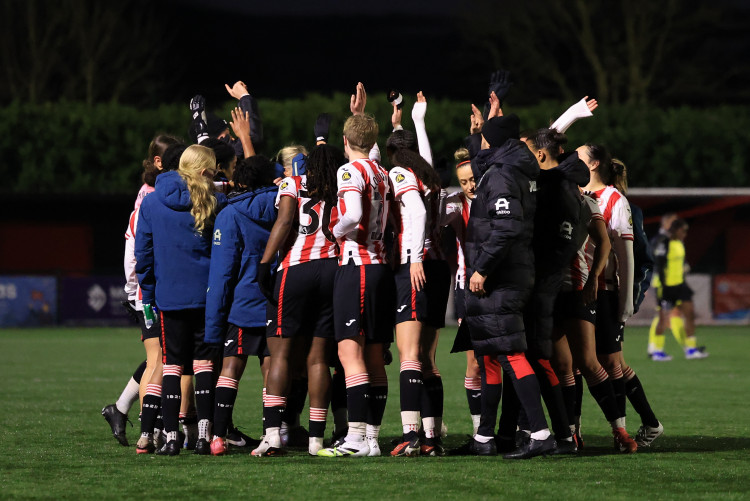 Brentford Women v Saltdean United