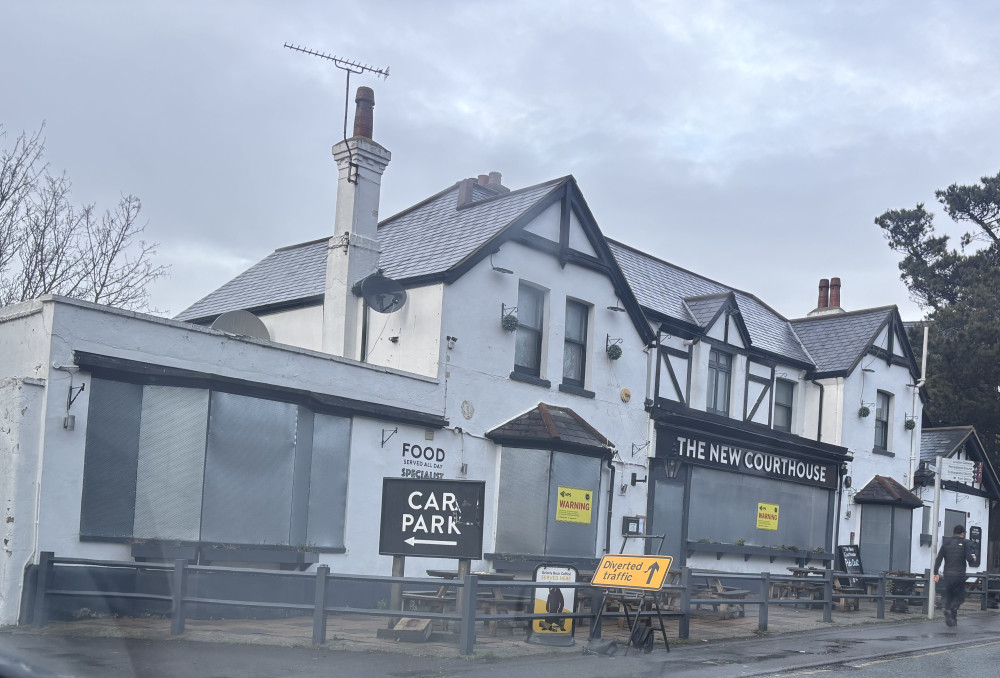 Boarded up again - The New Courthouse