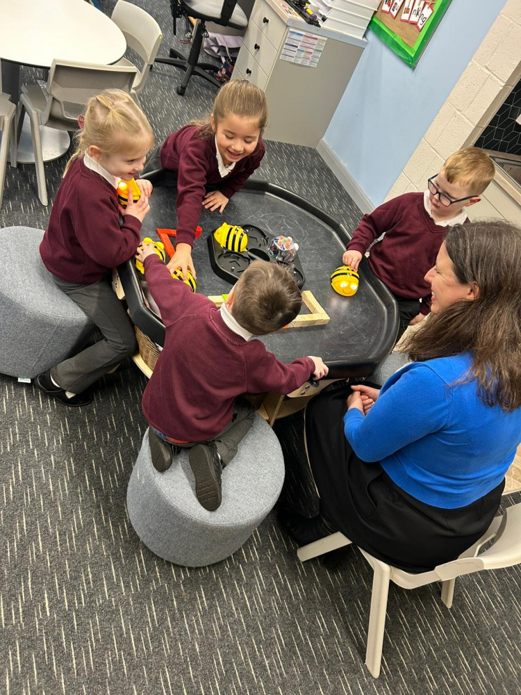 Sarah Russell MP with pupils  at St John’s Church of England Academy in Sandbach Heath. (Photo:   North West Academies Trust)