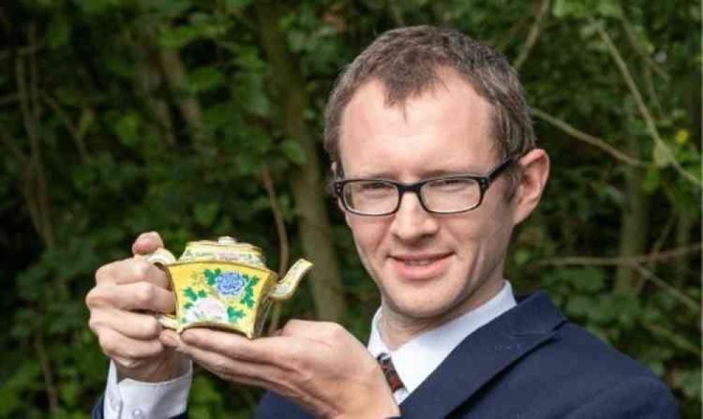 Edward Rycroft with the rare Chinese wine ewer. Courtesy of Hansons