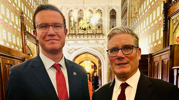 Macclesfield MP Tim Roca with Prime Minister Keir Starmer (Credit: Tim Roca)