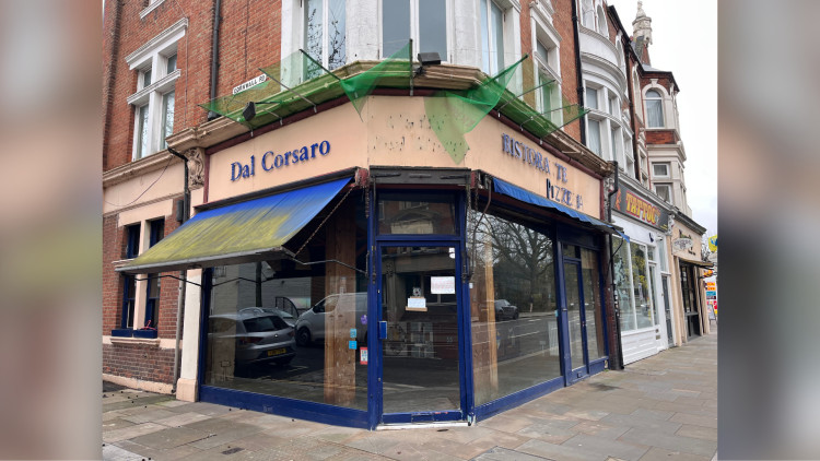 Family-run Italian restaurant Caffè del Mare on York Street has closed (credit: Cristina Trujillo).
