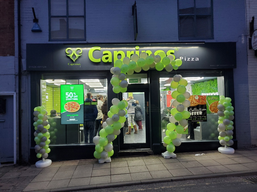 Caprinos on Smith Street has reopened! (image by Geoff Ousbey)