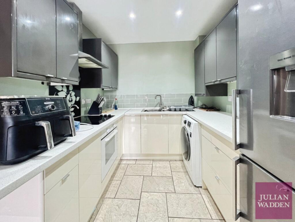 Julian Wadden present this lovely, spacious modern apartment in Stockport town centre as their property of the week (Image - Julian Wadden)