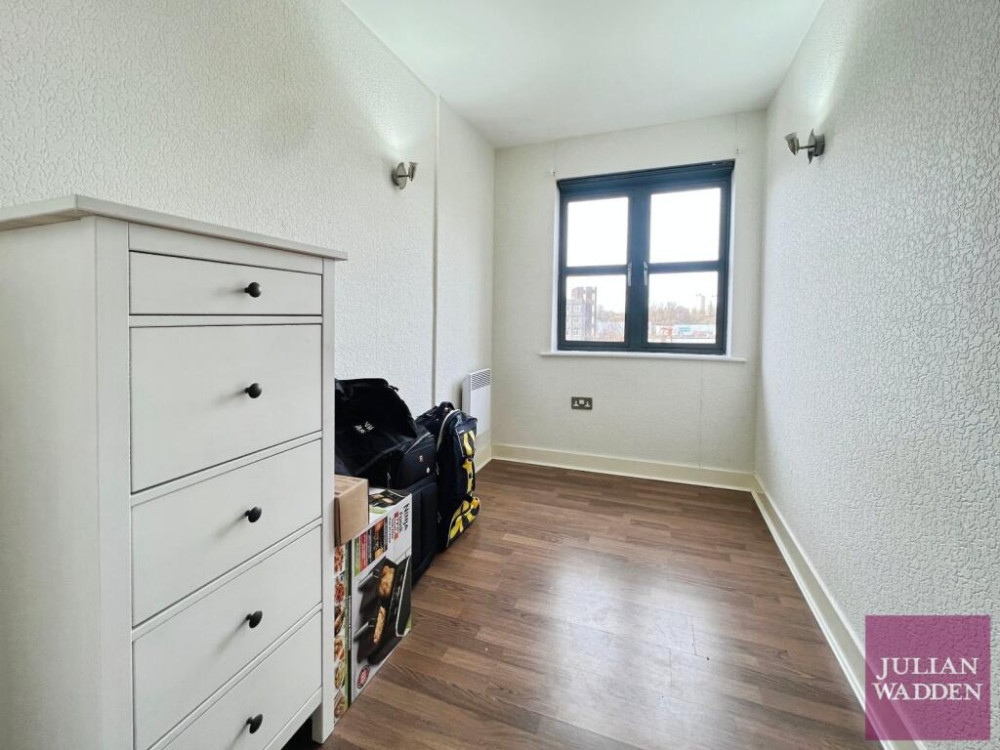 Julian Wadden present this lovely, spacious modern apartment in Stockport town centre as their property of the week (Image - Julian Wadden)