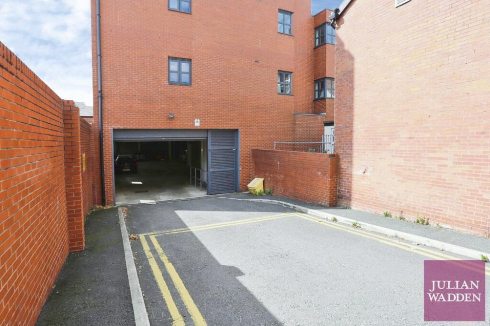 Julian Wadden present this lovely, spacious modern apartment in Stockport town centre as their property of the week (Image - Julian Wadden)