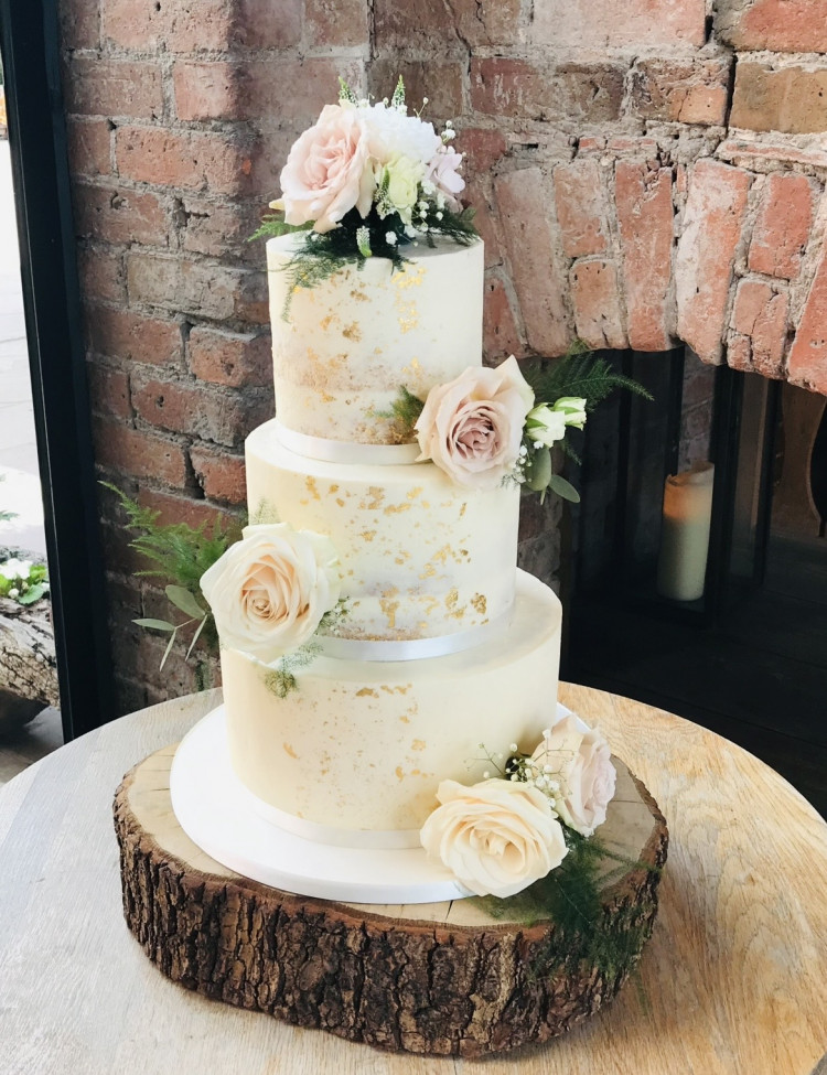 Cakes By Mad Cake Maker