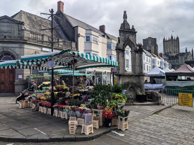 Wells offers diverse events from 27-28 February, including art exhibitions, workshops, and talks. 