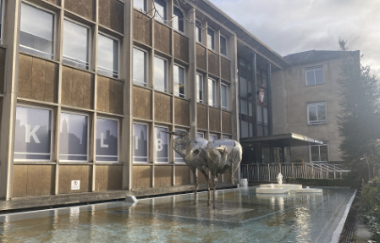 Warwickshire County Council prepares for new powers on pavement and obstructive parking, facing potential challenges and benefits in enforcing rules (image via Nub News)