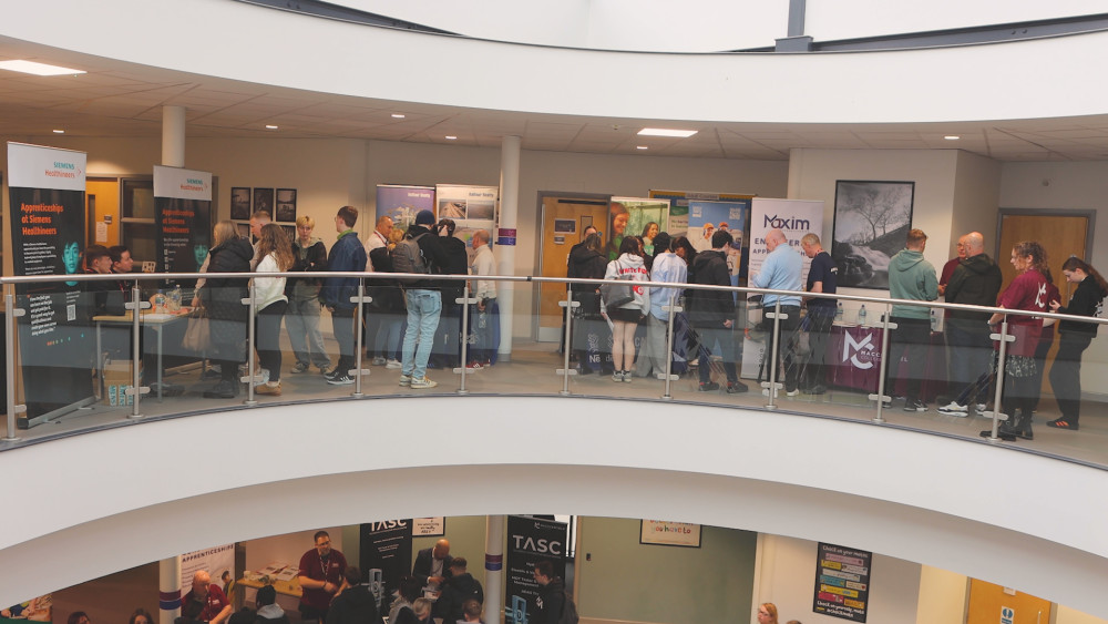 Macclesfield College