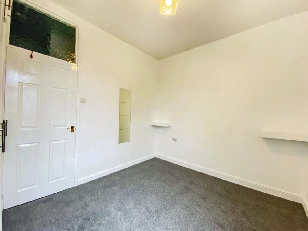 Our friends and sponsors at Julian Wadden present this charming two-bed terrace in Shaw Heath as their letting of the week (Image - Julian Wadden)