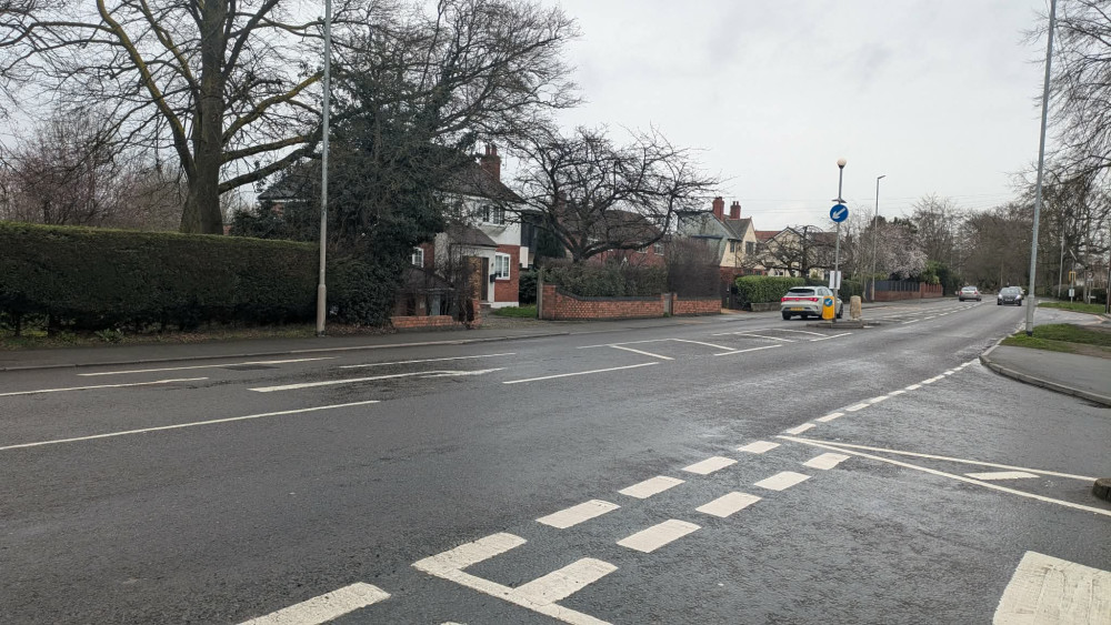 Police are appealing for witnesses to the accident in Middlewich Road near the junction with Moorland Road. (Photo: Nub News)