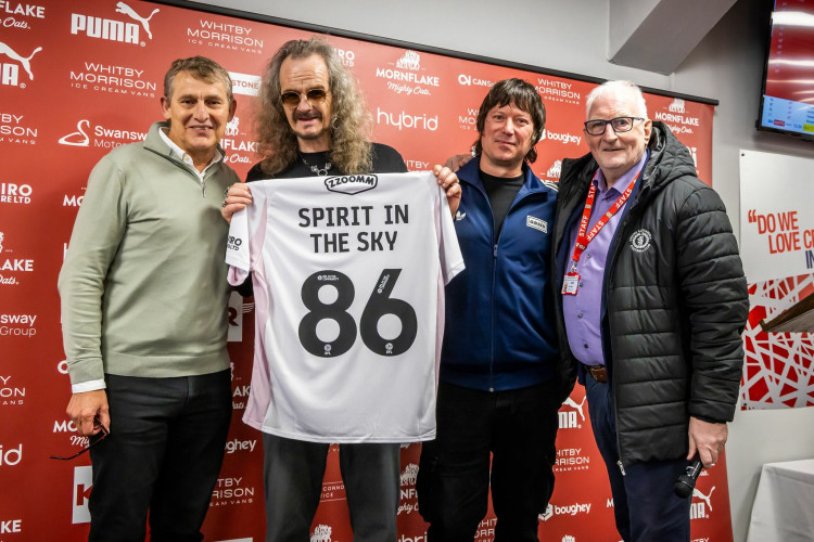 Clive Jackson with Crewe Alex Director, Mark Beaven, Definitely KB and John Rodgers (Photo: Nub News).