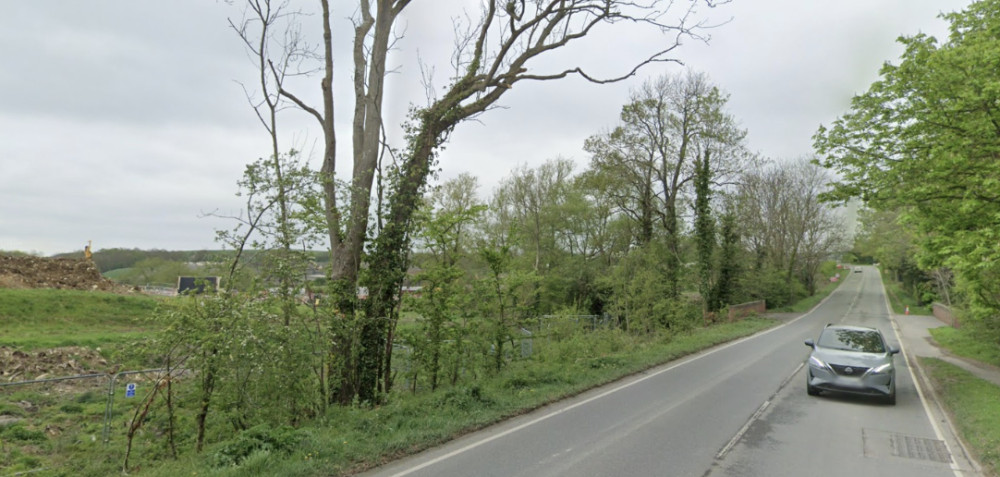 HS2 cancels A425 Leamington Road closures near Southam; traffic lights remain until Friday, 20 March for maintenance work (image via Google) 