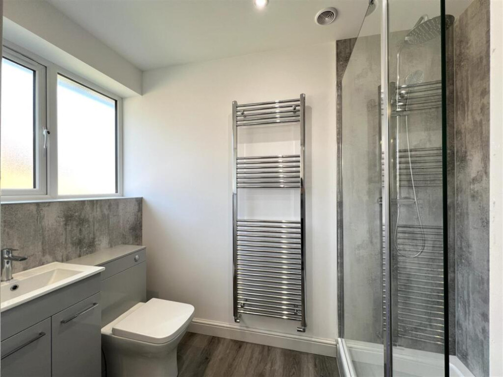 Principal bedroom en suite (Credit: Stephenson Browne)