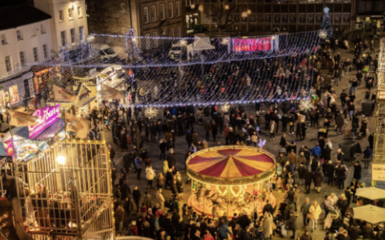 The Warwick Christmas Lights team is hosting a fundraising quiz night on Friday, 13 March(image by S Miners Photos)