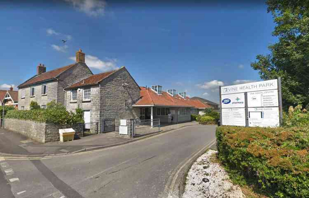 Vine Surgery in Street (File photo) 