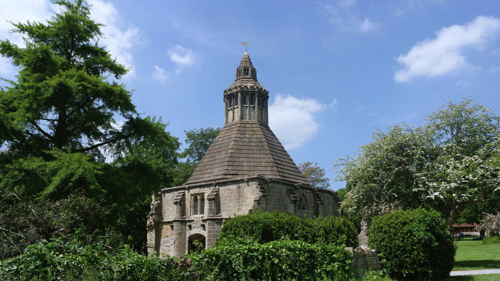 Glastonbury Abbey offers free entry from March 9 to March 13 for National Lottery ticket holders (Unsplash) 