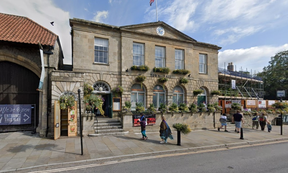 Somerset Council confirms funding for pilot service linking Glastonbury with Castle Cary station, though start date remains unclear. (Photo: Daniel Mumby) 