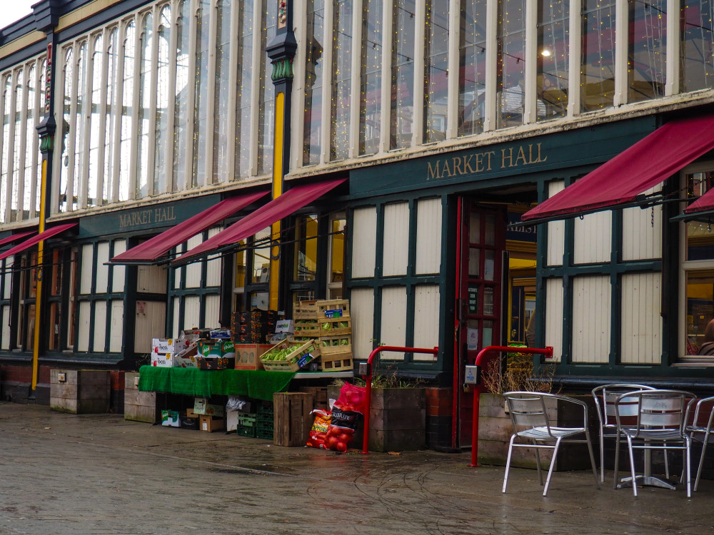Stockport Market Hall is looking for a new watch-selling and repair business to replace a retiring trader in the covered hall (Image - Leslie Kerwin)