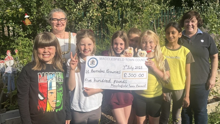Councillor Emma Gilman, seen here with St Barnabas Brownies, has opened the nominations for this year's Mayor of Macclesfield's Civic Awards (Credit: MTC)