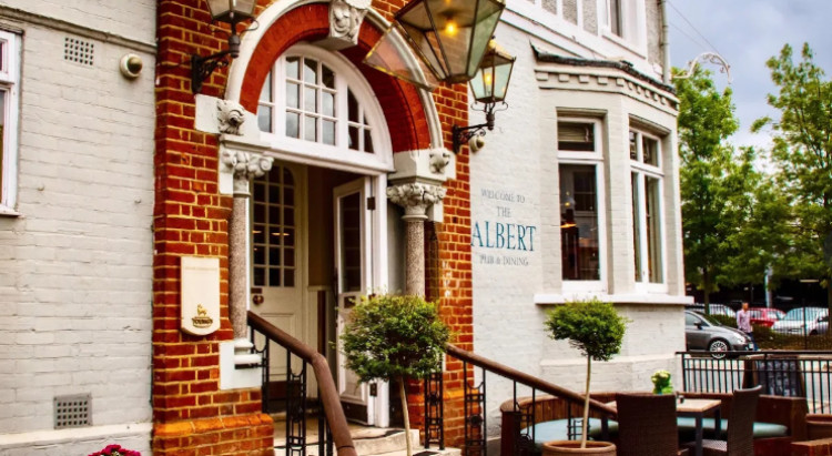 The Albert Arms is located in  57 Kingston Hill, Kingston upon Thames, KT2 7PX (Credit: The Albert Arms)